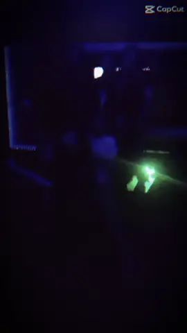 Rượu bia hát hò đưa ta vào cuộc vui✅   Ta lao vào nó mà quên đi chuyện buồn✅ #karaoke #nhay #nhachaymoingay #bay #k 