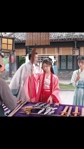 เบาได้เบาเด้อ🥹 อาฉีฉันจะร้องไห้แล้ววววว🤣🤣🤣 เลือกซื้อของขวัญอยู่ดีๆกลายมาเป็น กขค ชะงั้น5555 #ซีรี่ย์จีน #ศิษย์สาวป่วนสํานัก #ซีรี่ย์พากย์ไทย #ซีรีย์น่าดู #fyppp 