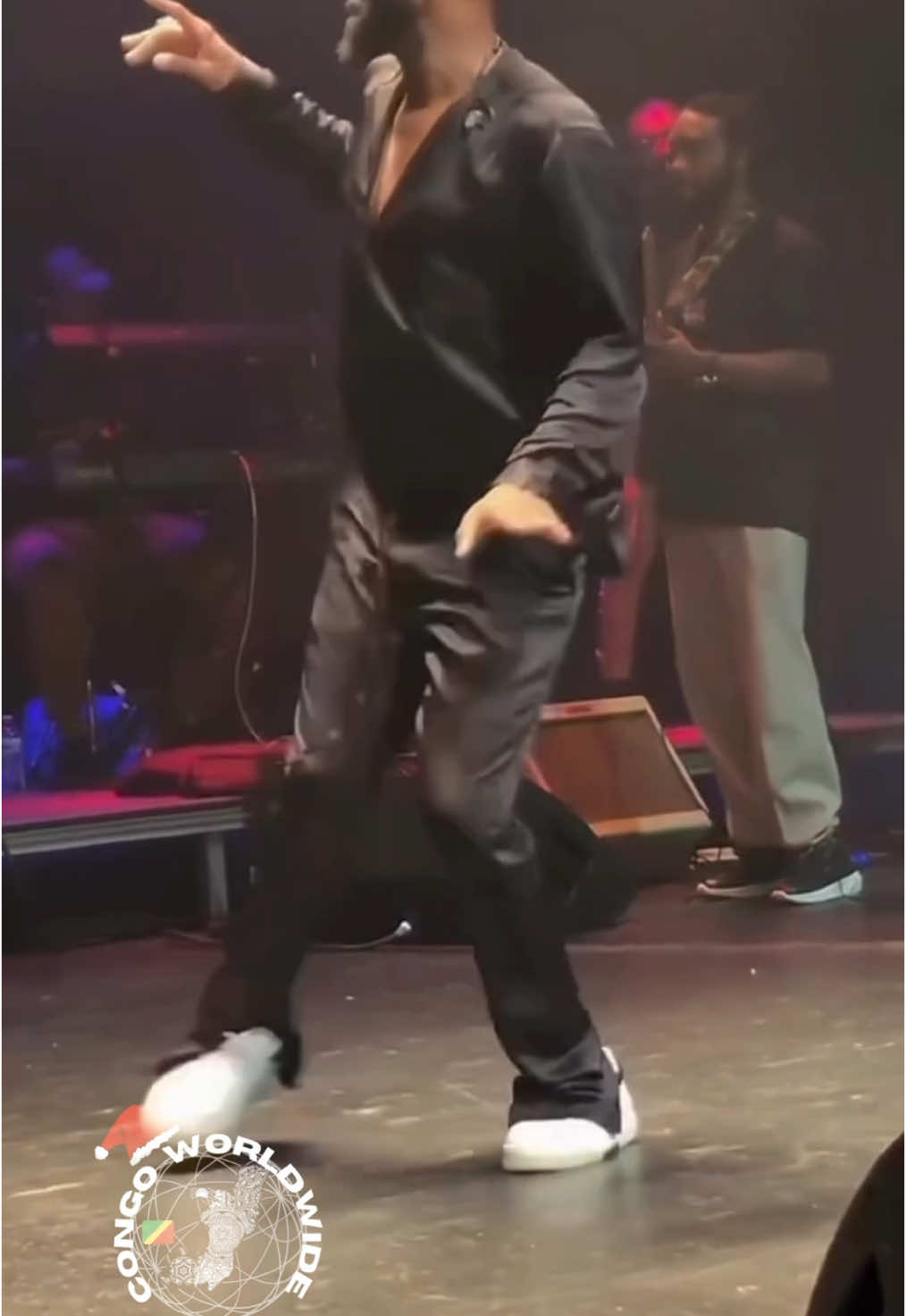 #mopacho #mopachochallenge #congoworldwide🇨🇬 #mopachodanse #mopacho_🇨🇬 #mbokalisation242🇨🇬✅ #SAMA28 #dancetok #fyp #fallyipupa #makeourculturegreatagain🇨🇬 #boneshakazulu🇨🇬 #dance 