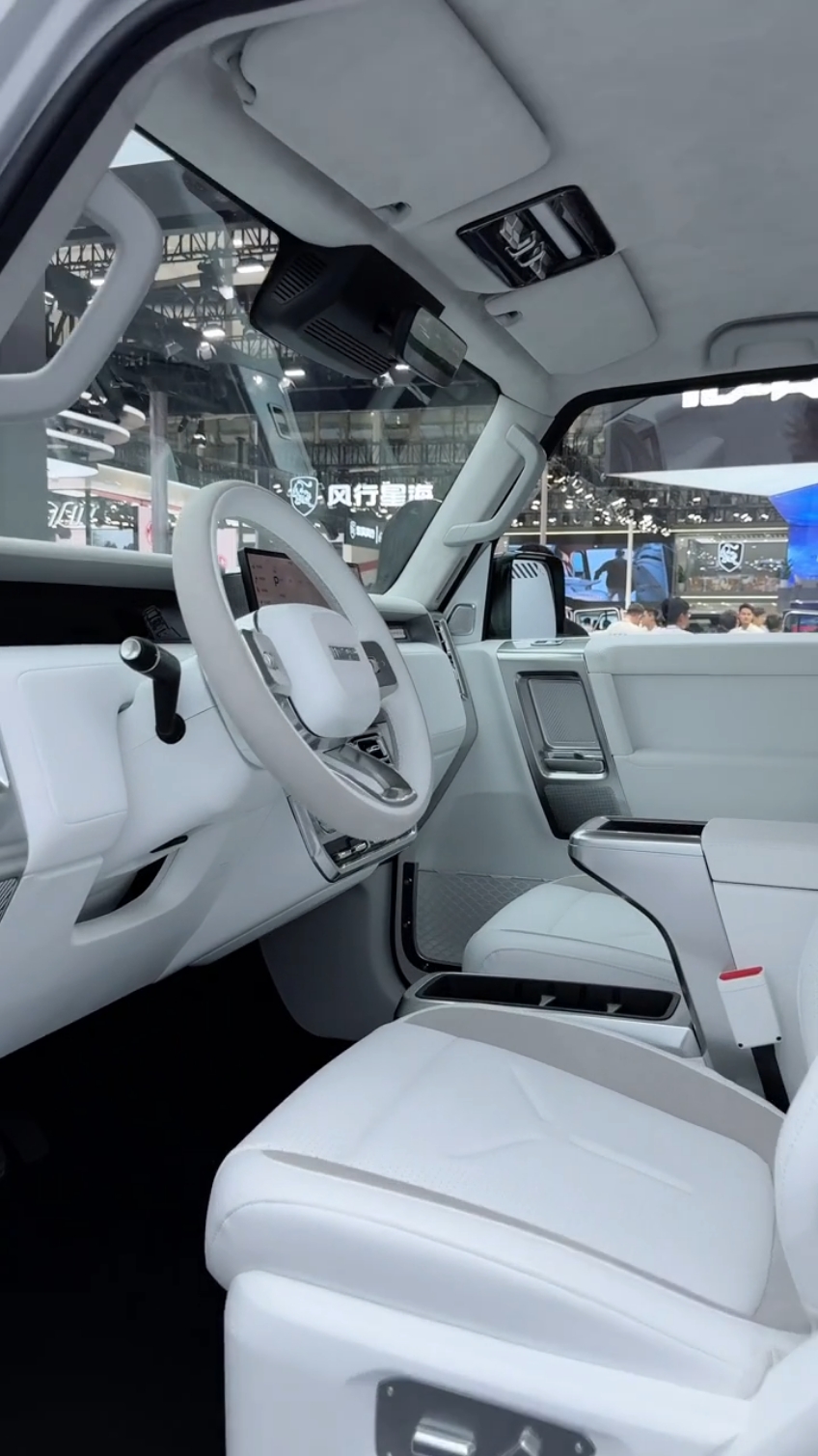 2025 Chery iCar V23 501km 4WD Top icar brand new models are launched, A car at a reasonable price that we can all own! #chery #icarv23 #icar03 #jetourt2 #jetourdashing #jetourx70 #jetourx90plus #evcar #electriccar #carsale #carshow #export #import #cardealer #vehículoeléctrico #cocheeléctrico #auto 