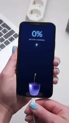 Amazing 4K battery charging animation Free download!