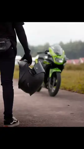 allahumma sholliala sayyidina muhammad, mandar mugo tahun ngarep rejekine lacar,amiiinnn😇 #minininjas #ninja_sejatim #kawasaki150 #ninja150 #2stroke #ninjarr #ninjarr150new #kawasakininja #ninjarrnew #twostroke #trend #fypシ #CapCut 