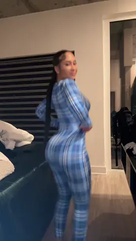 🤭