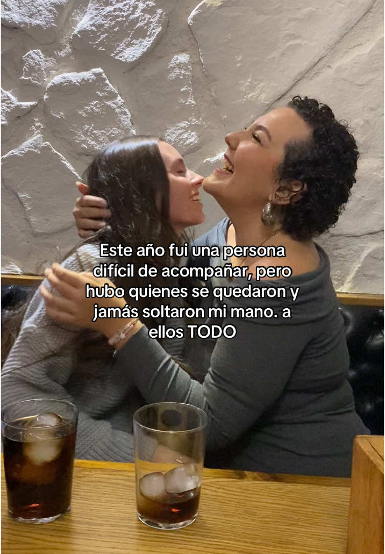 Agradecida a la vida por esas personas que me quieren de verdad❤️‍🩹🫂 #amor #verdadero #año #duro #dificil #fyp #viral #parati #foryour #foryourepage 