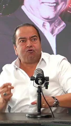 A história do Jesus jogando Golfe, contada por Beto Hora, ou melhor, Cid Moreira 😂😂 Confira esse episódio no link em nossa bio!! 🎙