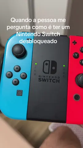 Quando a pessoa me pergunta como é ter um Nintendo Switch desbloqueado… olha isso Doulgas #olhaisso #nintendoswitch #nintendo #jogos #desbloqueado #diversaotiktok #humor 