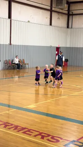 When you miss the dunk and that 4 year old rage comes out! 🤦🏻‍♀️😅🤣 Anyone else’s 2020 kid this way.. or is just mine? 🤪 #basketball #prek #2020 #fyp #crying #rage #giannis 