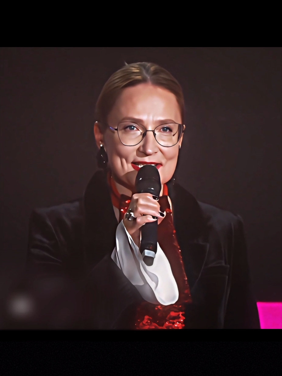 надеюсь залетит #тыхочешьмойзвезданутыйпальчик #сонякульговая #кадета #пацанки9 #пацанки8 #марияроманова #светланатокарова #лаураальбертовна 