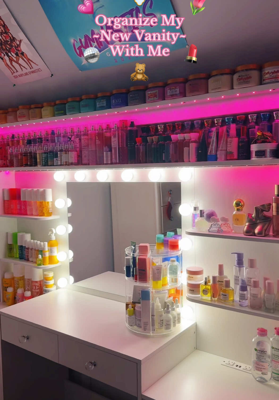 Organize my new vanity!!💐💋 #organize #clean #asmr #foryou #xyzbca #vanity #christmas 
