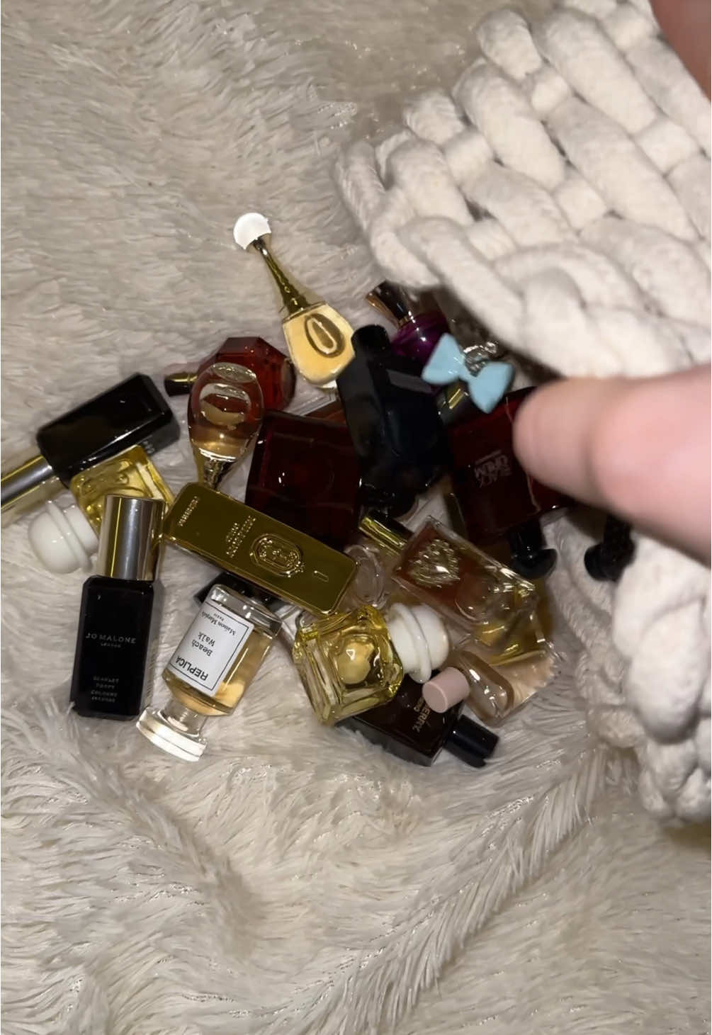 🤭შენ რომელს ისურვებდი? 💗 #მინიატურულისუნამო #მინისუნამო #miniperfume