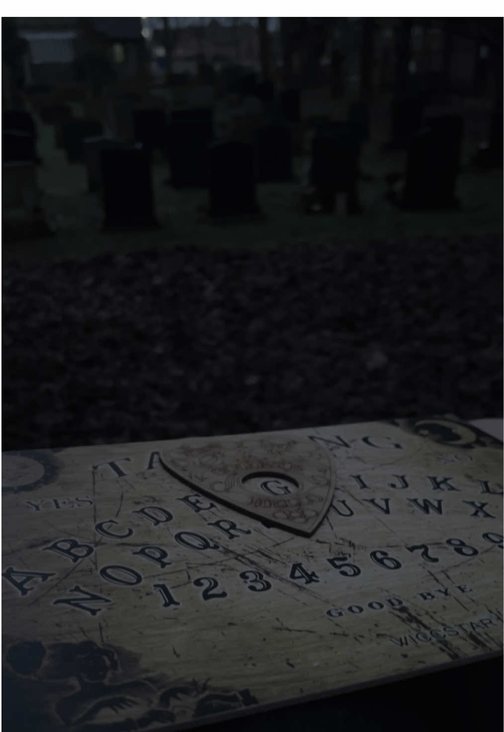 𝔊𝔥𝔬𝔰𝔱𝔰 𝔞𝔫𝔡 𝔊𝔥𝔬𝔲𝔩𝔰 #gothic #goth #gothaesthetic #gothicaesthetic #cemetery #ouija #ouijaboard 