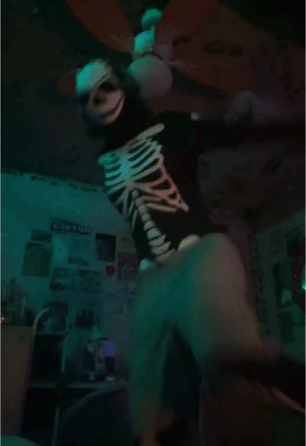 me when i’m at the neutral milk hotel