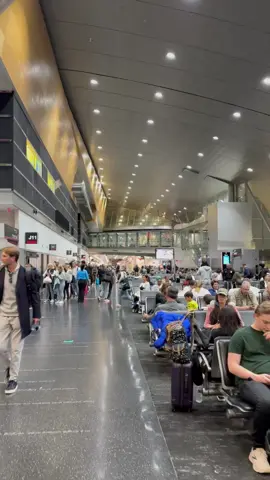 #jenny #usa_tiktok #goodmood #marrychristmas #usa🇺🇸 #florida #miami #night #trawel #airport #airportlife 