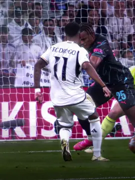 em la em la em #kdb_king👑 #aftereffects #fooball#xh #rodrygo @huyhxzng.aep