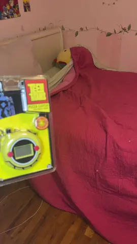 hold on…I’m getting a call 📞 #teentitans #teentitansmerch #teentitans2003 #dc #titans #titanscommunicator 