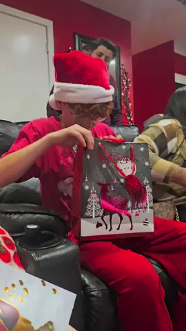 Tracfone no more. 🥰 #tracfone #nomoretracfone #iphone #grateful #gracias #graciastia #christmasgifts #iphonegift #iphoneforchristmas #presents #rojas #giftopening #openinggifts  #christmasgift #christmasgifts   #fyp #fy #fypviral  #christmastiktok  #kidsopeningpresents #christmas  #gifts #surprise #funnyvideos #trending #tracfonewireless #phone #firstapple #bestreaction #son #Love #thebaby #hewasntexpectingit #shocked #surprised #happiness #thesearethebestmoments #cantbelieveit #for #foryoupage #christmas #christmas2024 #son #regalo #navidad #happy 