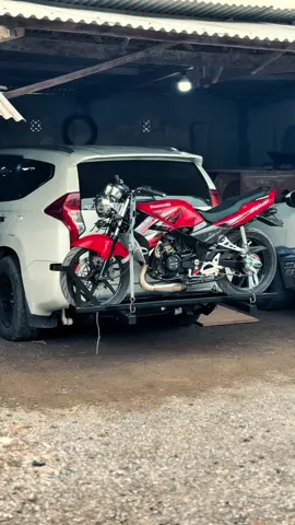 Gak bisa ikut trend lossantos😮‍💨 #pajero #anps #an15 #ninjass #ninja #ninjasunmory #gendongmotor #ninja150 #ninja2tak #2stroke #cumidaratdiesel #cumidarat #dieselpower #dieselgank #2strokeindonesia #dieselwar 