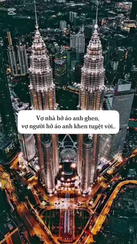 Vợ nhà hở áo anh ghen, vợ người hở áo anh khen tuyệt vời..#tâm_trạng_buồn😔💔 