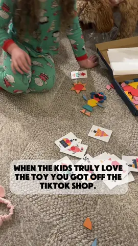 @TikTok Shop 🇺🇸 did their thing this Christmas because they are loving it.  If you like quiet time, grab this thing up! It’s like $8.00.  #tiktokaffiliate #tiktokpartner #ttshop #afterchristmas #holidayhaul #toys #santacame 