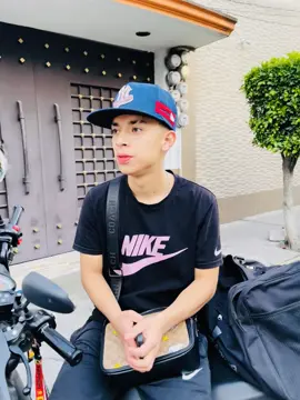 Pov: consigues tu primera chamba 🛵 #viral #moto #comedia @IS🐬 @Mauricio 