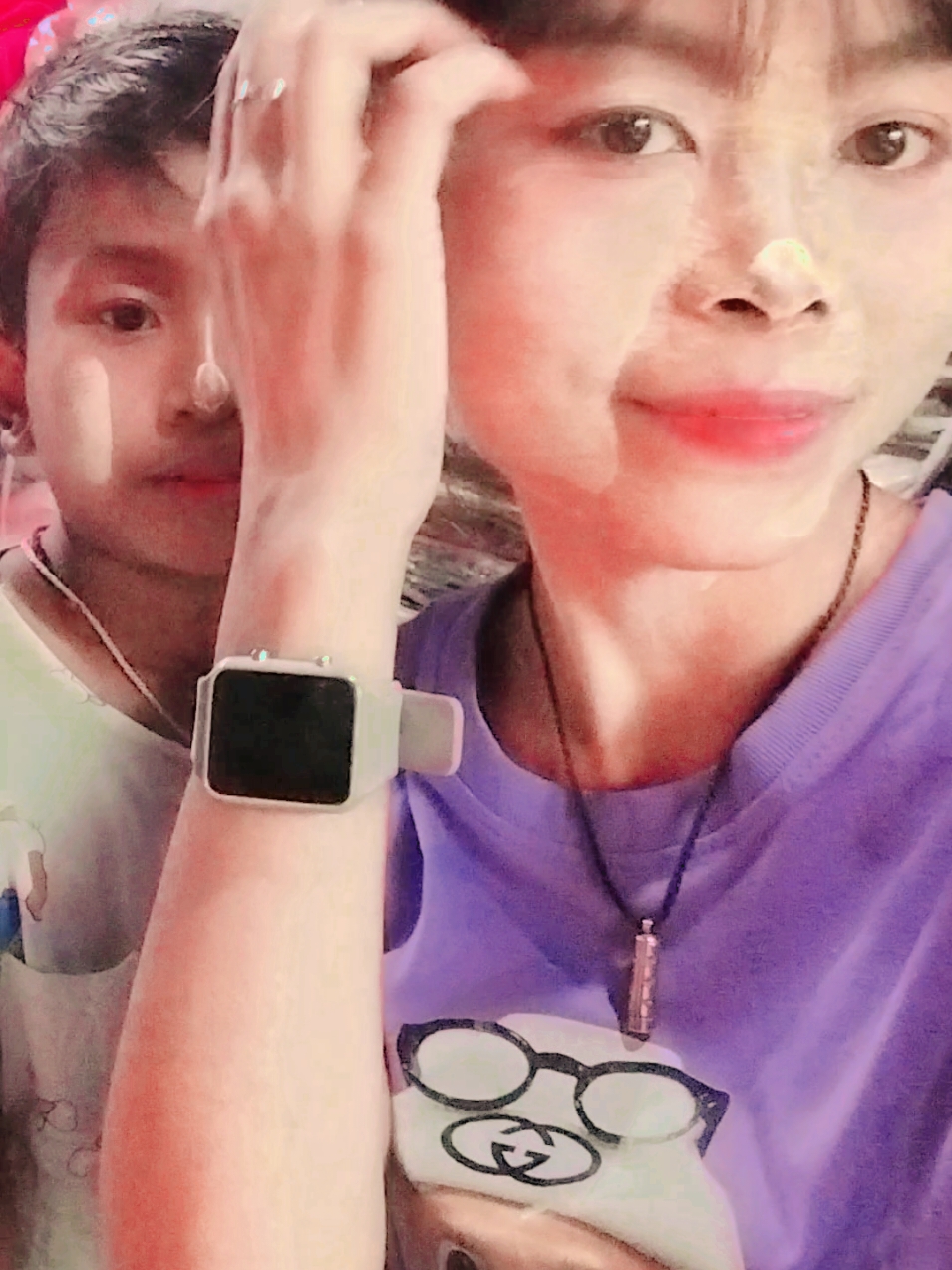 #ချစ်ရသောမောင်လေးနဲ့😘😘 #အနားနားကပ်ပီးပြောနေတယ်#သဘောကြမိလို့😁😅😅 