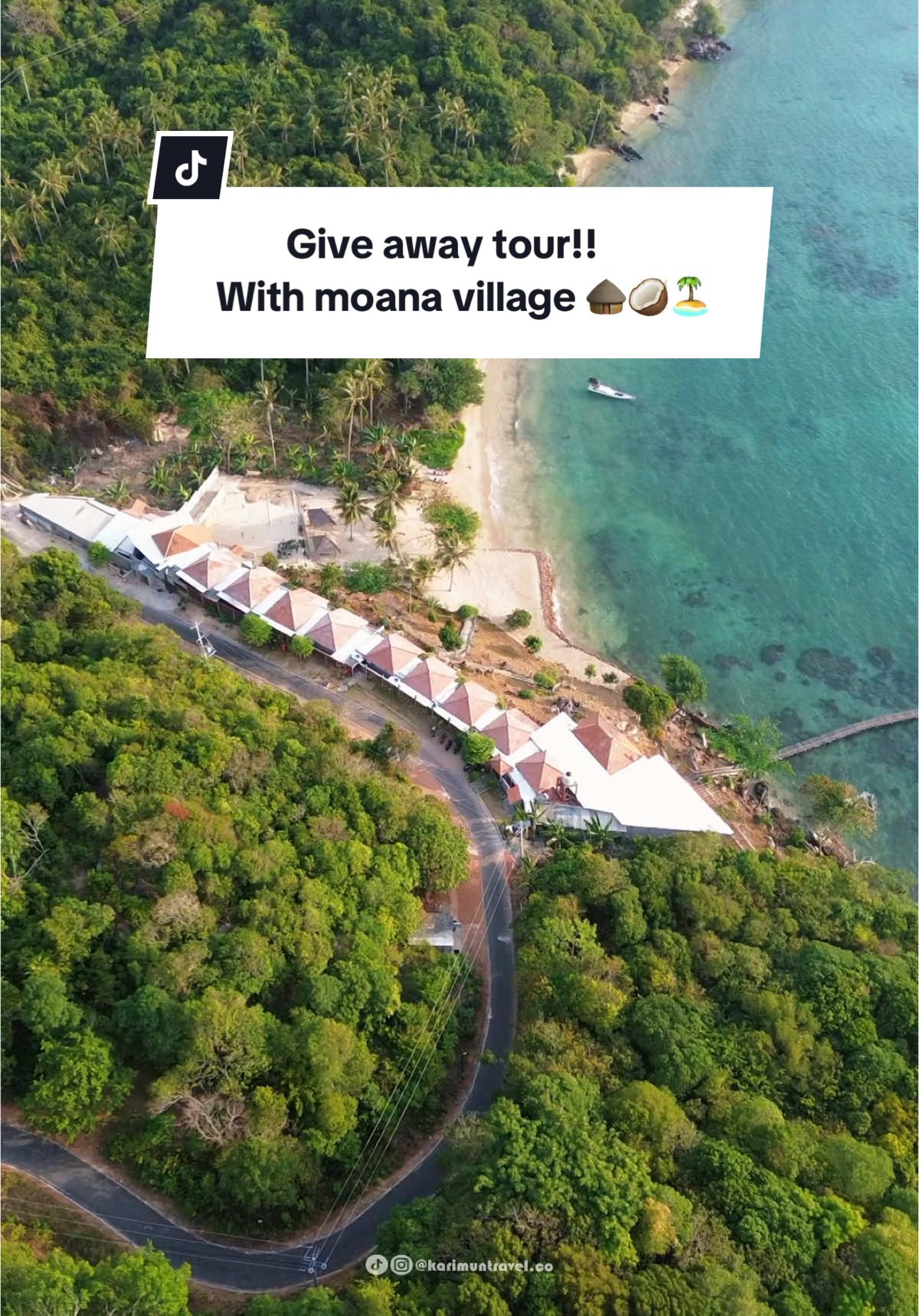 Hallo sobat traveller!! Mimin mau bagi-bagi Tour Gratis nih Dengan fasilitas penginapan villa terbaik dan kapal Express Bahari VIP Syarat dan ketentuan berlaku ya!! 1 . Wajib follow akun Ig @karimuntravel.co dan akun tiktok @karimuntravel.co 2. Like & Comment semenarik mungkin di postingan ini dan di tiktok, lalu.. 3. Tag Minimal 5 teman kamu 4. Akun tidak boleh di Private dan akun bukan dadakan yang baru buat juga 5. Jika spam komentar di anggap gugur ya Hadiah: 1. Akan diberikan kepada 3 orang paling beruntung yang akan di pilih secara random 2. Pemenang akan dibagi menjadi 2 bagian, 1 pemenang yg akan di ambil di tiktok dan 2 pemenang akan di ambil di instagram 3. Hadiah berupa tour selama 3D2N, menginap di Lagon Waru dengan kapal VIP pp. Meepo di pelabuhan Kartini kab. Jepara Jawa tengah. ======================================= PERIODE & TIMELINE: 29 Desember 2024 - 28 Februari 2025 = Periode Give Away 5 Maret 2025  = Pengundian & Pengumuman Pemenang (Akan disiarkan live melalui story di akun instagram dan tiktok @karimuntravel.co) ======================================= Gampangkan? Pemenang dipilih menggunakan website “Random Comment Picker”. GiveAway ini terbuka untuk semua orang. Dalam memilih pemenang, tim kami akan memeriksa apakah kamu sudah mengikuti semua  syarat dan ketentuan yang telah di tetapkan. Ayo like dan komen tag temen kalian sebanyak banyaknya agar kalian mendapat banyak kesempatan untuk memenangkan give away ini Semoga beruntung ya sobat travel 😉 ======================================= Reservation Tour & more information : ☎️ +6281218088665 (Admin) WA/ Call IG : @karimuntravel.co Tiktok : @karimuntravel.co YouTube: Karimunjawa Travel Email: karimuntravel.co@gmail.co PT. Karimunjawa Travel NIB : 0306220008841 Jl slamet Riyadin kantor karimuntravel kepulauan Karimunjawa, Jawa Tengah indonesia ➖ ➖ ➖ ➖ ➖ ➖ ➖ ➖ ➖ ➖ ➖ ➖ #karimunjawa #giveaway #liburangratis #karimunjawaisland #moanaofjava #moana 