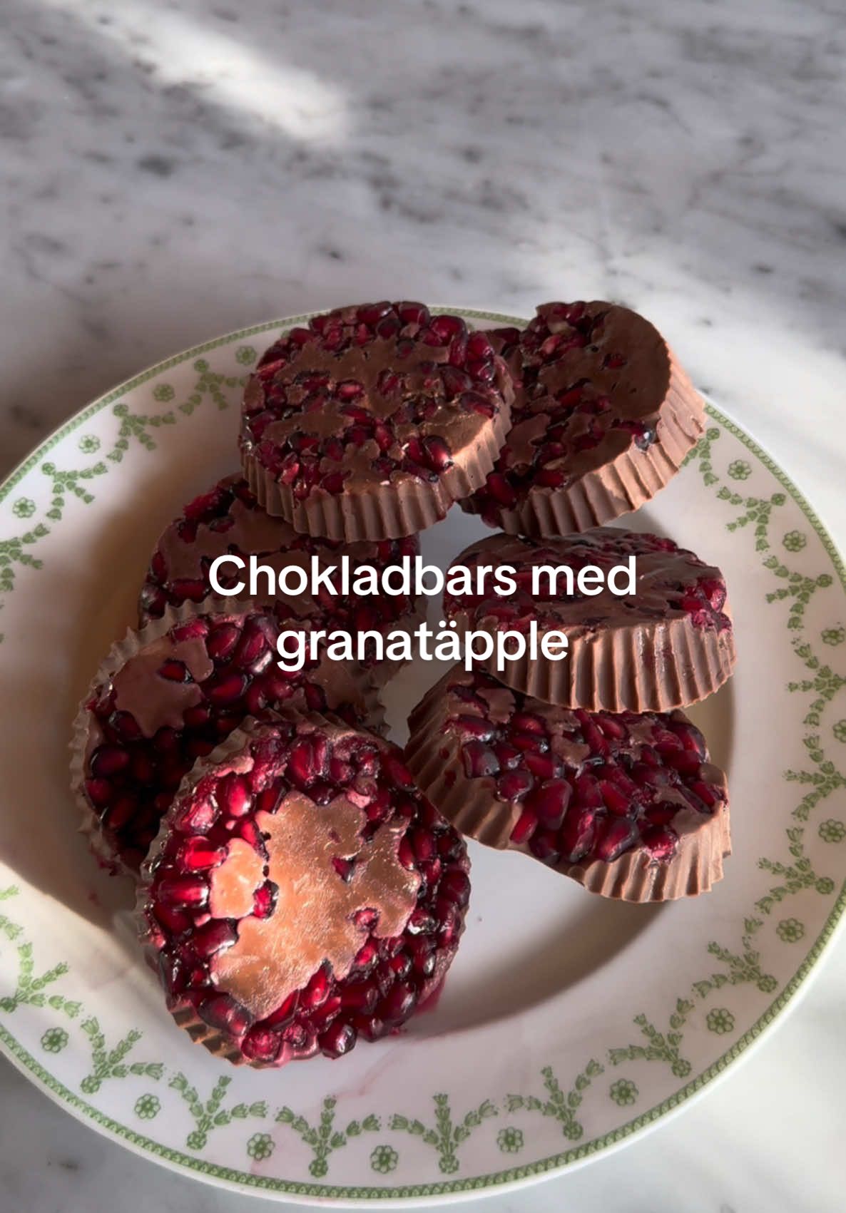 Vilka förstår att jag är ironisk? 👋  #choklad #frukt #godis #baka #mellanmål #sött 