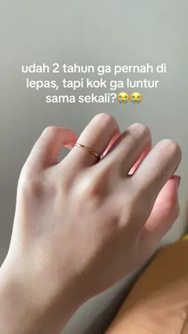 ko bisa tiap hari di pake ga luntur luntur😭#cincintitanium #cincinantikarat #panlandwoo #fyp 