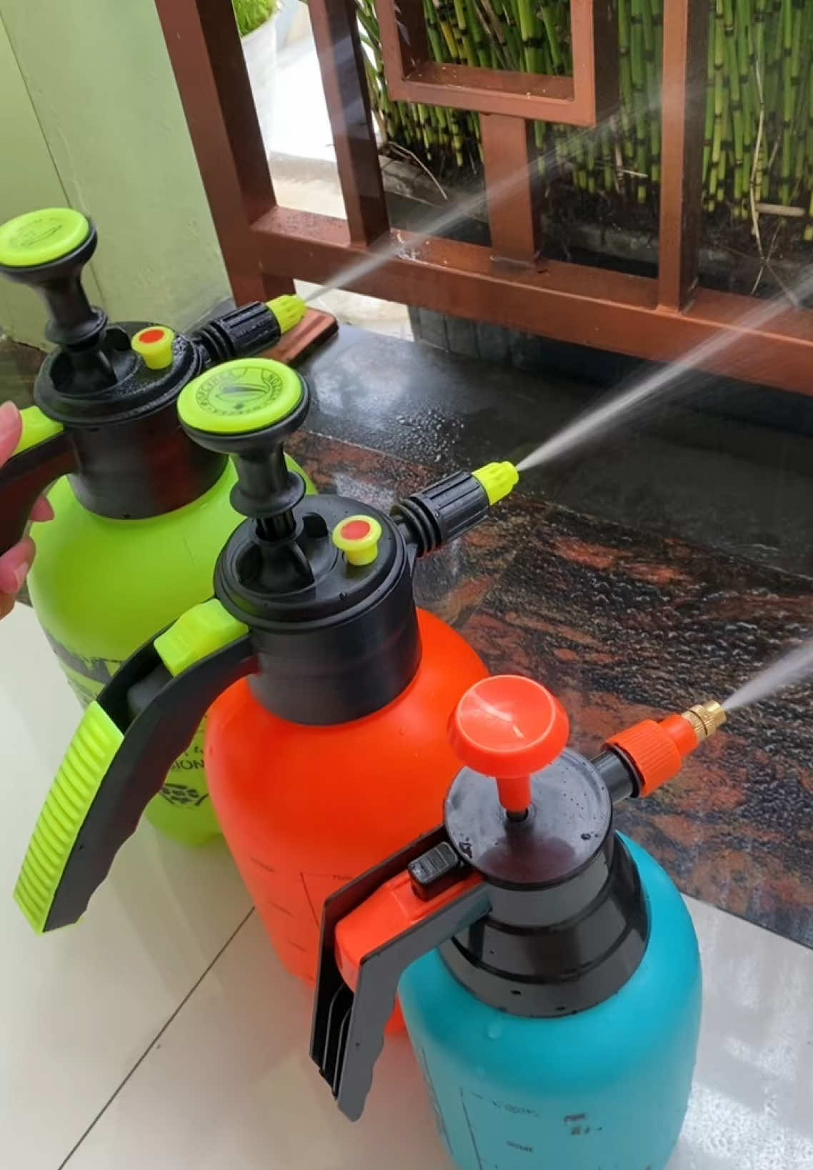 SEMPROTAN // SPAYER TANAMAN #sprayer #semprotan #semprotanair #alatsemprot 