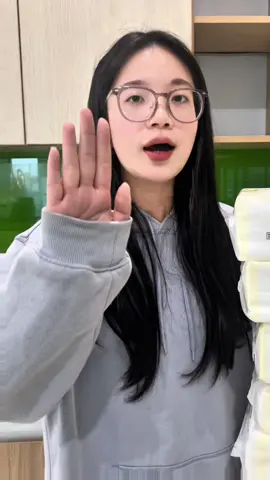 Bỏ vào giỏ săn ngay được thùng giấy 6 bịch giấy Bông Sen Vàng. #giayruttreotuong #giayrutbongsenvang #khangiaybongsenvang 
