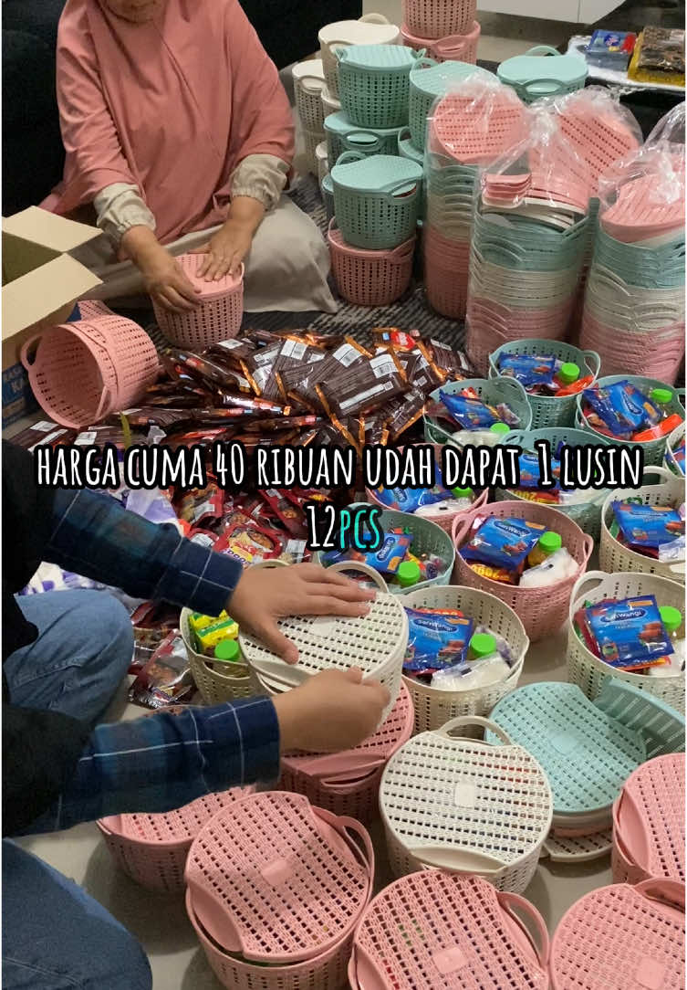 Rekomendasi keranjang box hampers #keranjangtopas #keranjanghajatan #tahlilan #hajatan #pengajian #syukuran #berbagisembako #jumatberkah #berkatmentahan #cuantanpabatas #hampers #wibgajian #yearendsale #berkat #tempatpenyimpanan #besek #storage #souvenirtahlilan #hamperstahlilan 