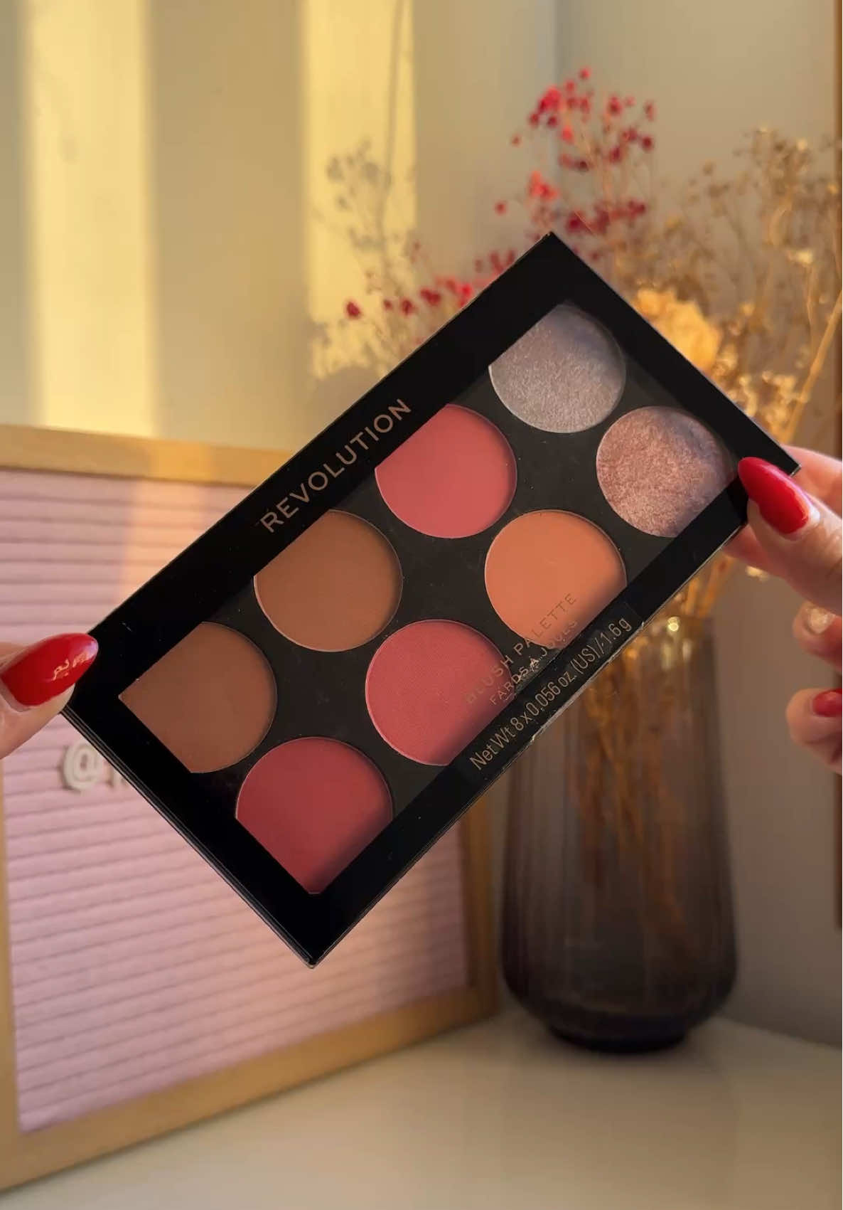 Nueva paleta en mi tocador 🤭 y por menos de 6€ ⚡️Ultra Blush Palette Hot Spice🔥  #newmakeup #makeupviral #unboxingmakeup #revolution #blushpalette #revolutionpalette @Makeup Revolution #review #foruyou #parati #makeup  