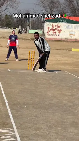 Muhammad shehzad 🇦🇫 playing tapeball cricket in swat kabal ground ❤️ #swat_11_cricket_khwazakhela #swat_11_khwazakhela #cricket #afghanistan🇦🇫  