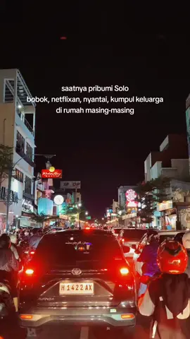 karena Kota Solo udah macet kuadrat 😩 . . #fyp #kotasolo #macet #solo24jam #solo #surakarta #fypシ 