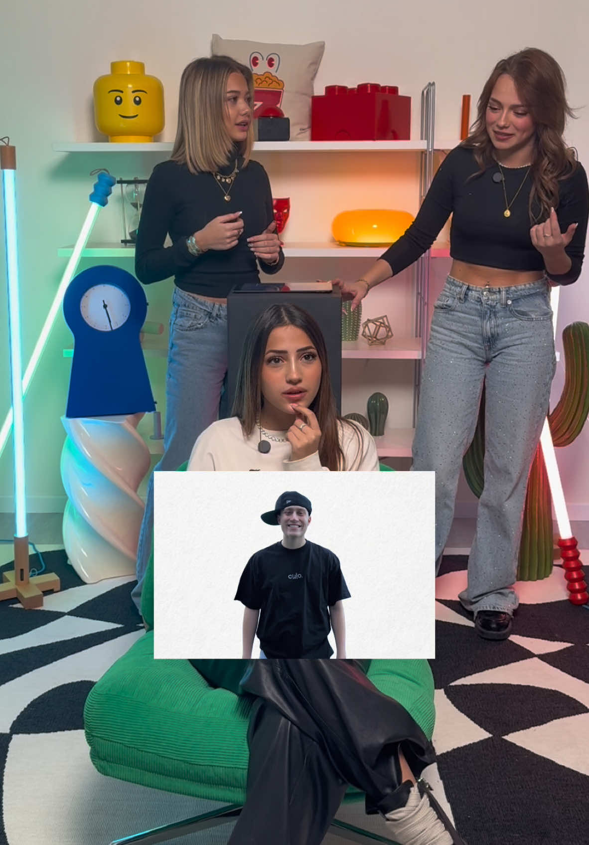 Giochiamo a Intesa Vincente con @angy diby🤍, @jenni serpi e @mel 👀 #wearezoomer #jenniserpi #melanymusillo #angydiby 
