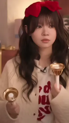 #MOKA christmas fancam ☆ @✧ ˙ ˖ ៸៸ Fofo ! 🌸 ୨ ˚ ₊ | called the police for the first time 😨 #moka #fancam #fyppppppppppppppppppppppp #illit