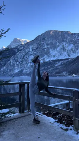Hallstatt ✨ #BalletLife #BalletDancer #BalletInspiration #BalletTechnique #BalletClass #GracefulMoves #ClassicalBallet #BalletPerformance #BalletTraining #BalletAndBallroom #BallroomDancing #ballet #split #hallstatt  #BallroomDanceClass #BallroomDancers #DanceWithGrace #BallroomAndBallet #BallroomChoreography #DanceFloorMagic #DancePassion #DanceArtistry #DanceCulture #DanceDreams #DanceInVienna #ElegantDancing #DancingHeart #DancersOfInstagram #ViennaElegance