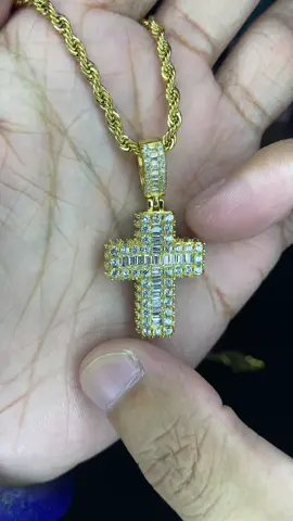 New explosive permanent hip hop cross pendant uppy zirconia gold silver punk style necklace clothing #jewelrylove #fashion #gift #hiphop #necklace #pendant #cross 