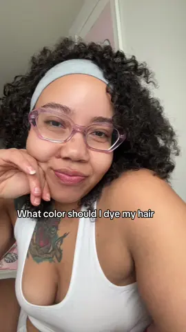 Bonus points if you can point me to a good hair salon as well 👀🤔 #hairsalon #nyc #hairtransformation #hairtok #curlyhair #naturalhair 