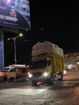 Crito iki kanggo aku bakal mung tak kenang #sodrekersindonesia #canter #herexstyle #truklovers #trukmaniaindonesia #cctv_truck_indonesia #cctv_truck_indonesia #videotruk #trukmodifikasi #masukberanda #trukindonesia 