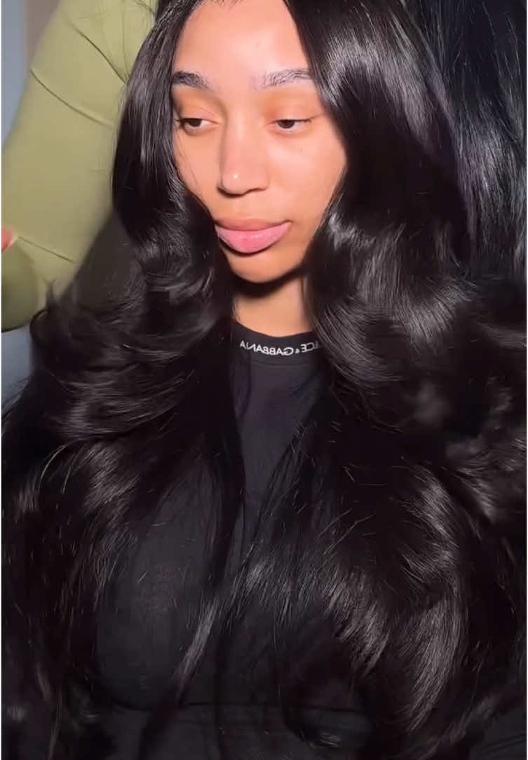 I think 4x4 closure QW is my new fav install 😍🔥✌🏾 #atlhairstylist #atlantahair #sewin #quickweave #hairstyle #bundles #hairextensions #hairtok #hairtutorial #bodywave #closureinstall #middlepart #curlsforthegirls #curls #wandcurls #blackgirlhairstyles #naturalhairstyles #blackgirlmagic #explore #releekhair #foryoupage 