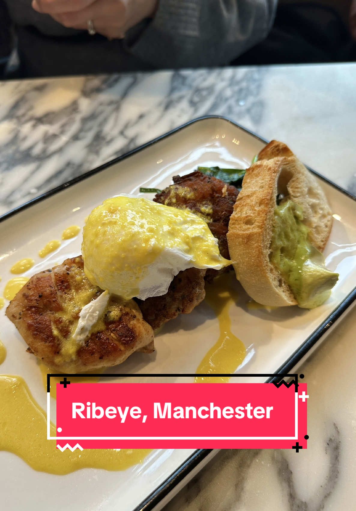 📍Brunch at Ribeye, Manchester                            #ribeye #happyholidays #manchester #halalfood #halaldining #brunch #brunching #creatorsearchinsights @Ribeye Steakhouse 