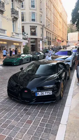 Bugatti Chiron 🖤 #bugatti #bugattichiron #chiron #monaco 