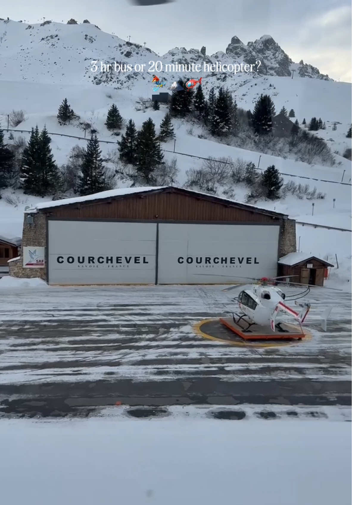 No brainer🚁 #CapCut #helicopters #corchevelfrance #skiingcorchevel #skitok #luxuryski #skiingtiktok 
