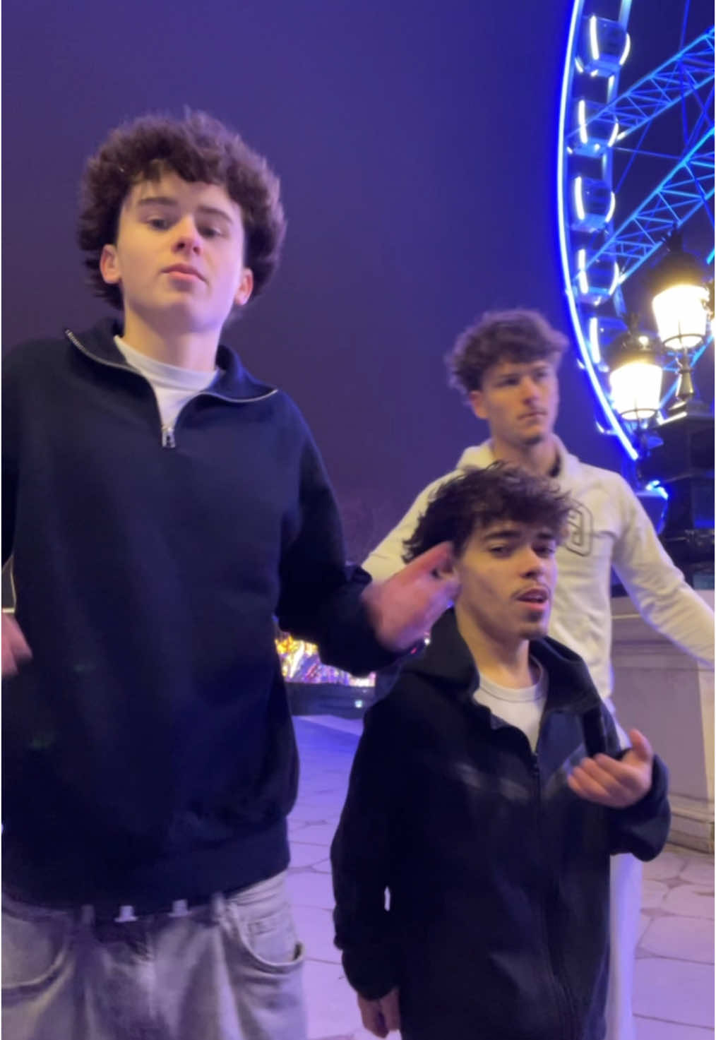 @arontefaisuntoutpetitreuf @hugo.lz 