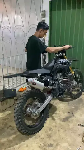 Noken As perklep porting REMAP gk pake Juken 🤣🤣🏁🏁🏁 #bengkelmotor #servismotor #dragrace #porting #fypシ゚viral #tranding #fypシ #remapecu #noken #paketgorilacrf #mioborup #Kirian Beat Deluxe Simple #maping #viralvideo #viraltiktok 