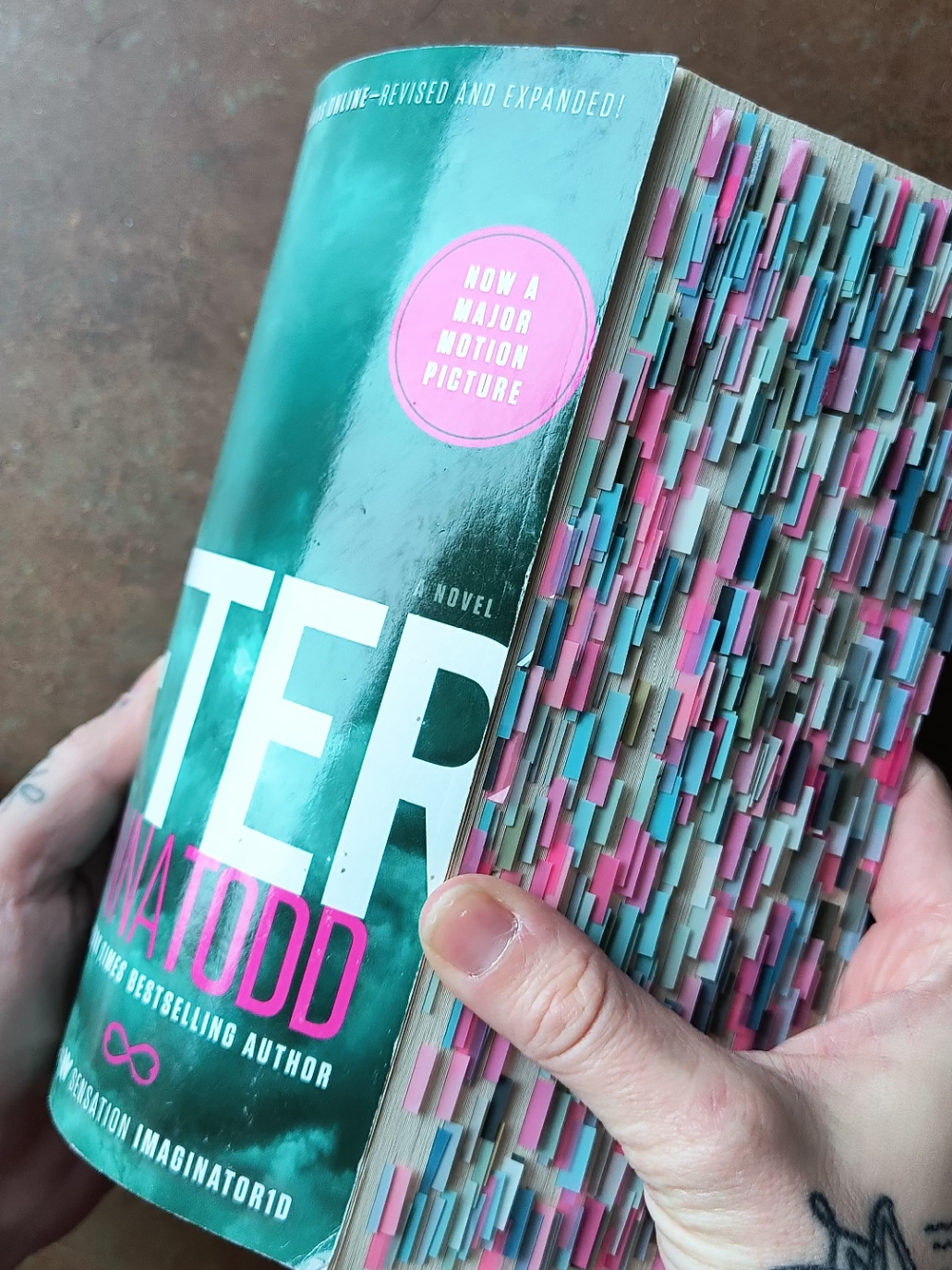 Replying to @raven5401 the traveling annotations book is finally finished!! who would you do this with?? @annatoddishere  #readwithme #BookTok #annotatedbooks #annotatewithme #annotatedbook #annotated #annotations #annotationsupplies #tabbedbooks 