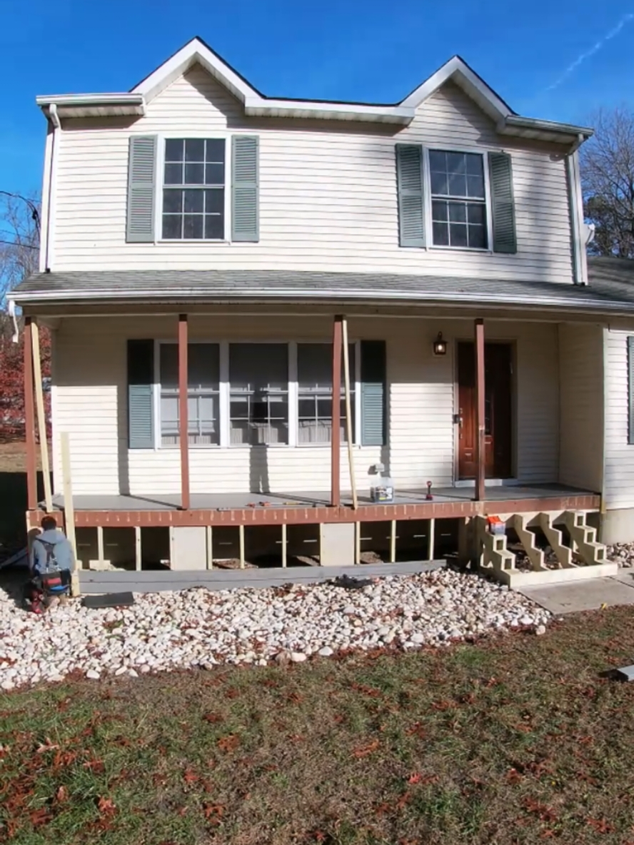 Porch Remodel #porch #deck #house #remodel #design #decking #construction #builder #carpenter #framing #frame 