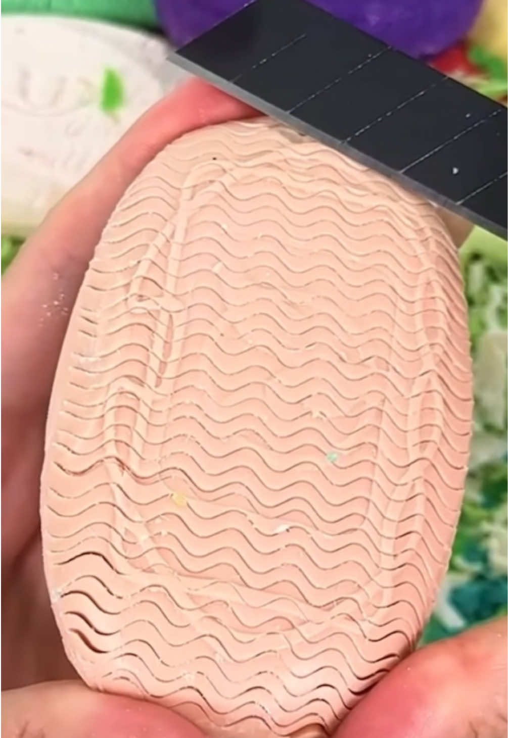 #asmr #asmrsounds #asmrvideo #asmrtiktoks #satisfying #soapasmr #soapcutting #satisfyingvideo #soapcubes #soap #cuttingsoap 