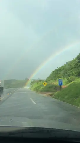 Eu procurando o ouro hahahahhahah #arcoiris 